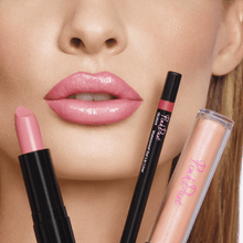 Load image into Gallery viewer, Piercing Eyes and Pinker Lips Makeup Kit